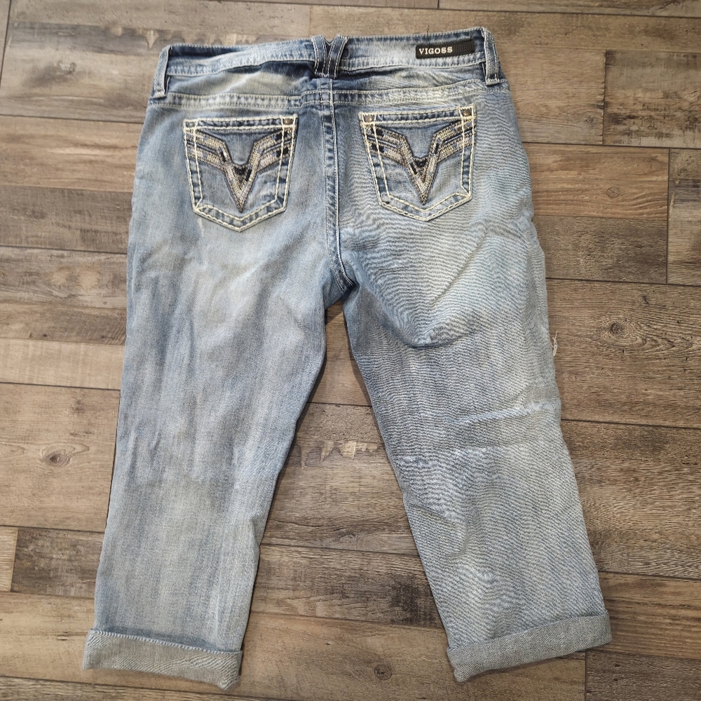 Vigoss women's distressed capri, Chelsea style, Light Wash, Size 14/23 - Picture 6 of 6